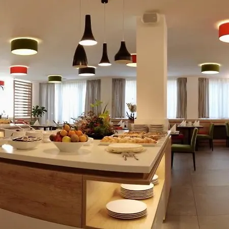 Tourist Hotel Brixen
